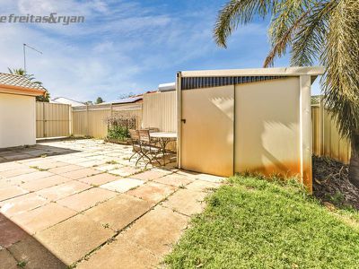55 Cervantes Loop, Yangebup