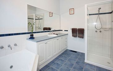6 Aidens Way, Beaconsfield