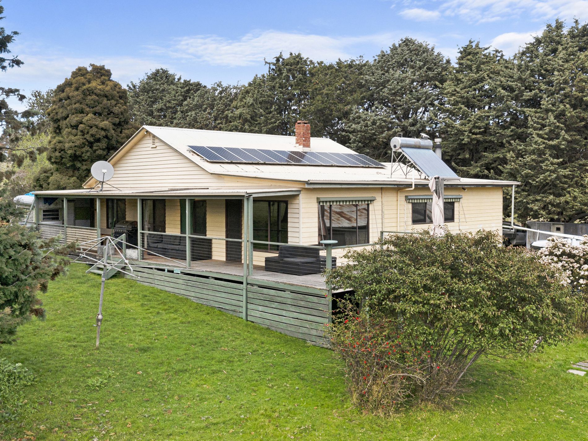 2115 HIGHLANDS ROAD, Whiteheads Creek
