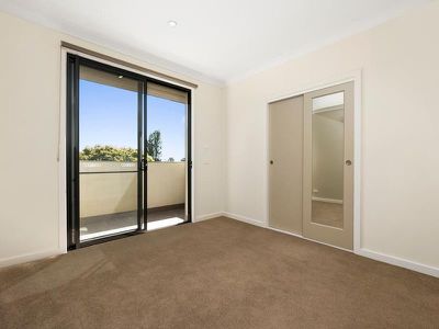 1 / 7 Johnston Street, Burwood