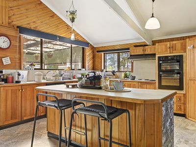 211 Back Line Road, Forest