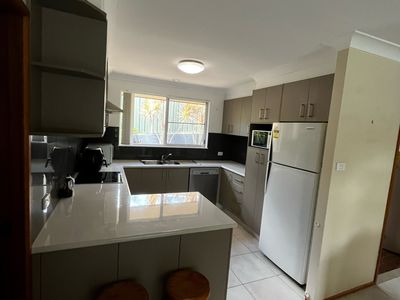 2 / 8 Waniora Parkway, Port Macquarie