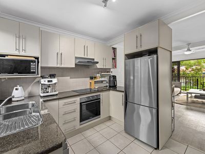 4 / 48 Hood Street, Sherwood