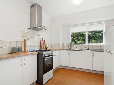 2 / 3 Arthur Street, Hastings