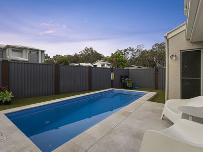 24 Feathertail Place, Wakerley
