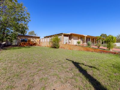 24 St Georges Avenue, Champion Lakes