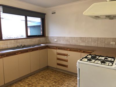 3 / 3 Banksia st, Clayton