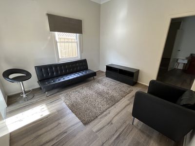 2 / 49 Matthews Street, Wollongong