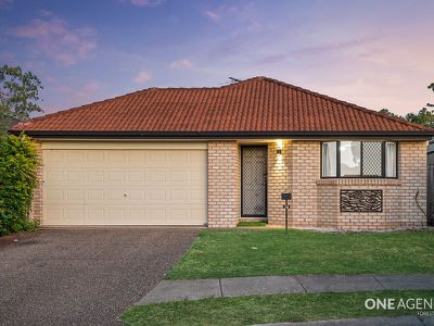 36 Jubilee Ave, Forest Lake