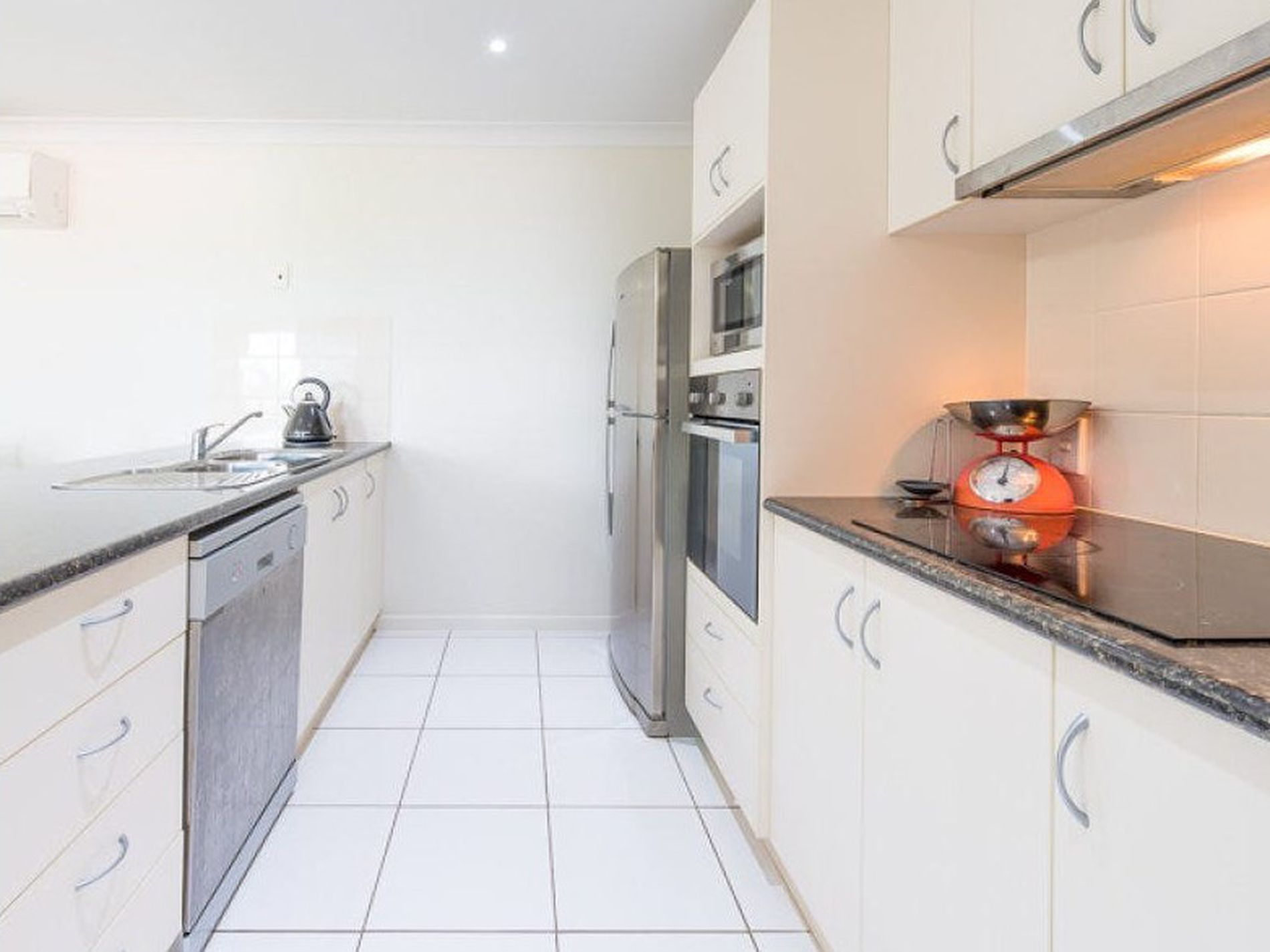 12 Hangan Street, Bucasia