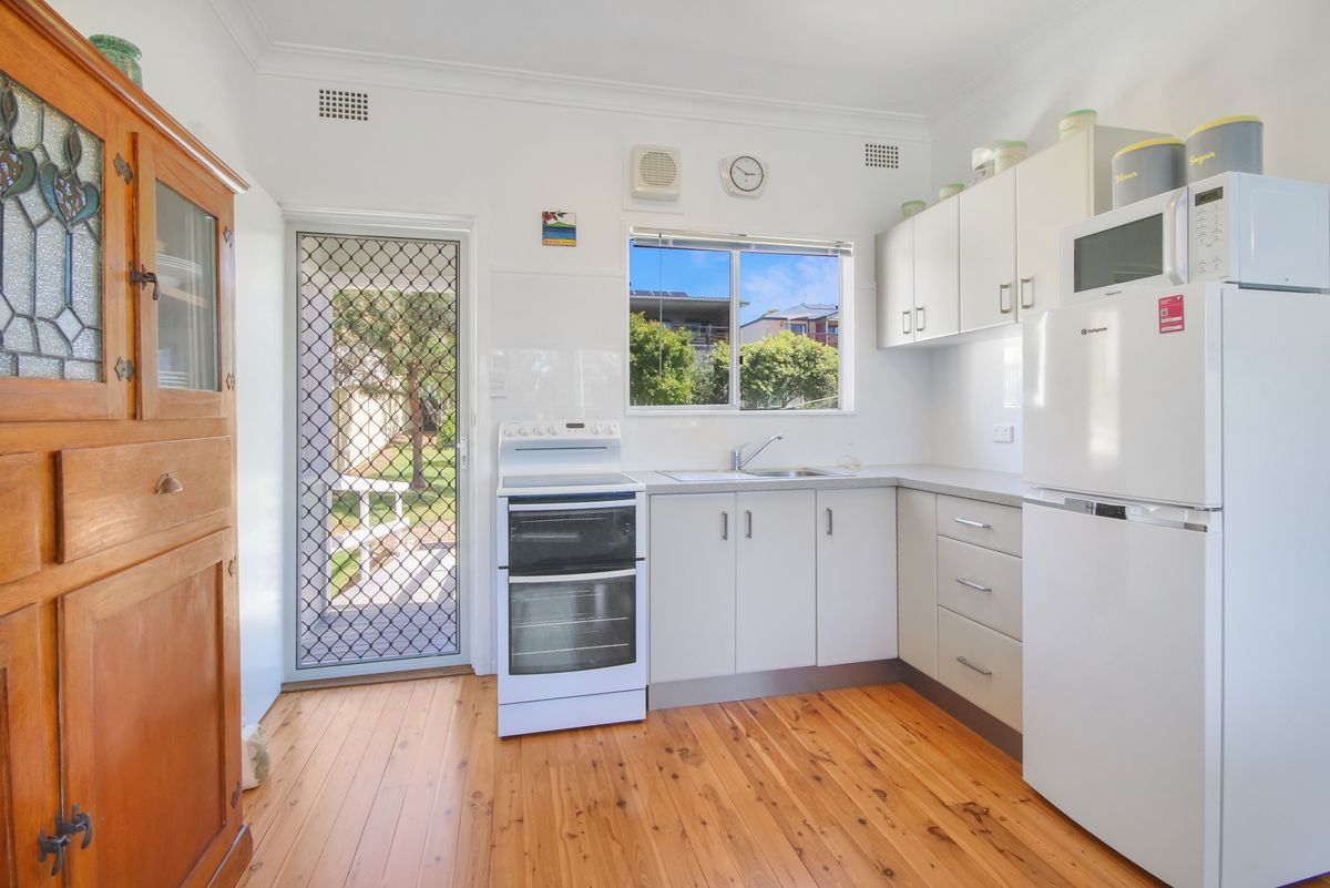 6 Montague Street, Narooma