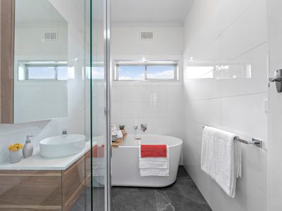 17 The Boulevard, Yarraville