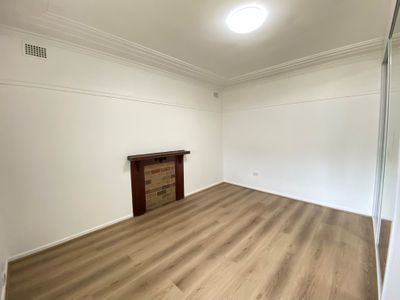 4 Napoleon Street, Riverwood