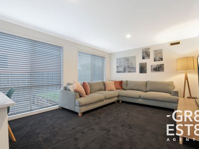 19 Frederick Rise, Narre Warren South