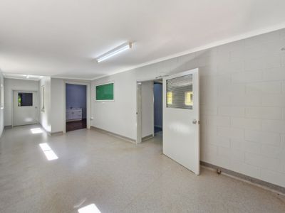 1 Tolga Road , Atherton