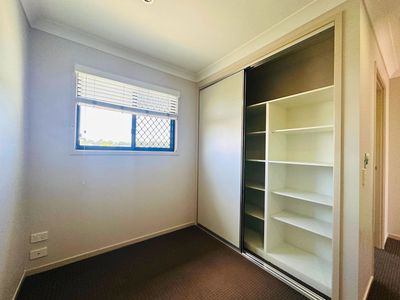 6 / 8-10 Lambert Drive, Moranbah