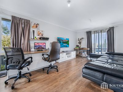 82 Illawarra Crescent, Dandenong North