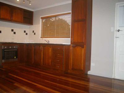 89 North High Street, Brassall