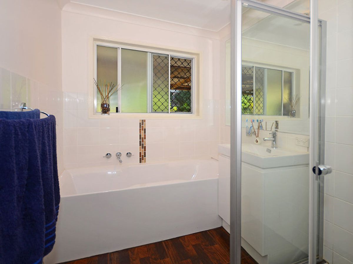 6 Stocks Road, Dundowran Beach