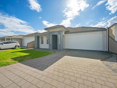 26 Calvera Gardens, Piara Waters
