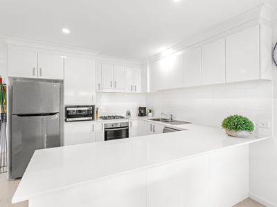 2 / 142 South Street, Tuncurry