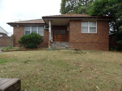 6 Banks Road, Busby