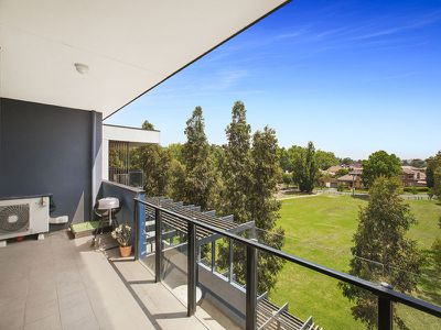 330 / 68 Mount Alexander Road, Travancore