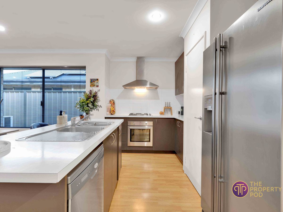 14 Gully Close, High Wycombe