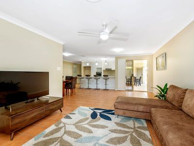 85 Oxford Pde, Forest Lake