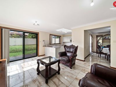 10 Dowling Street, West Hoxton