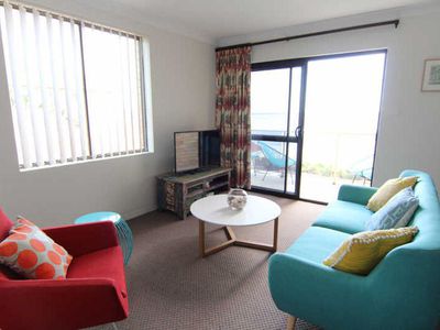 8 / 24 North Street, Forster