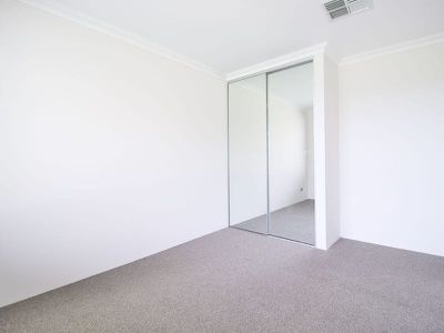 22 Searchers Crescent , Baldivis