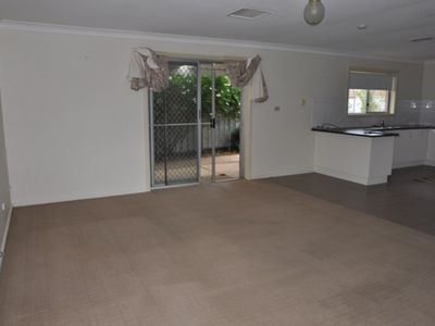 1A Cedar Court, Dubbo