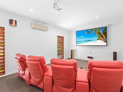 15 Fleeting Place, Tuncurry
