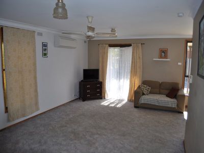 166B Main Street, Rutherglen