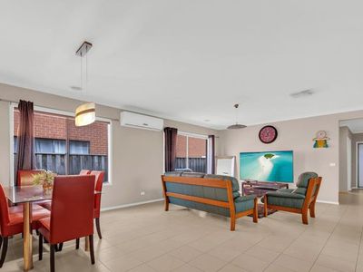 45 Moorhen Boulevard, Williams Landing