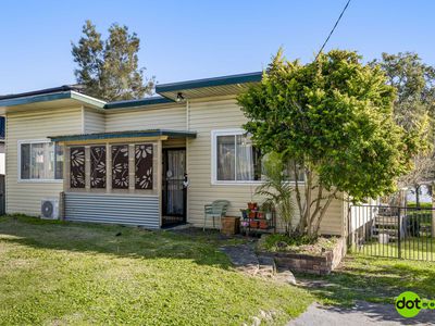 30 Leonard Avenue, Toukley