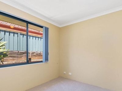 7 Bramley Way, Bibra Lake