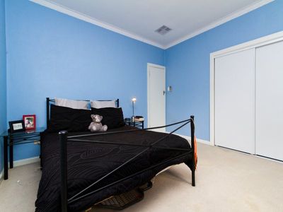 282 Mount Street, East Albury