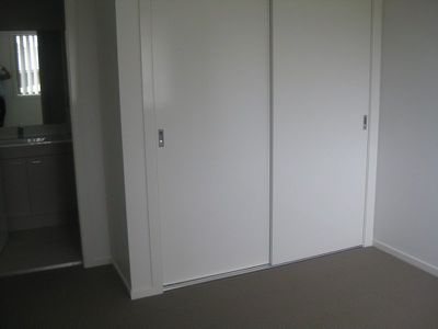 22B Hollyoake Circuit, Bardia