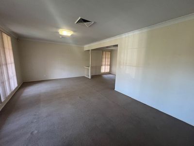 4 Aintree Close, Casula
