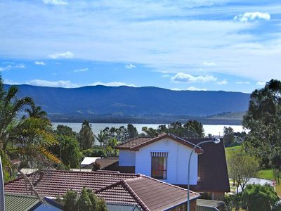15 Tarra Crescent, Oak Flats