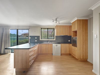 571 Wheelers Lane, Dubbo