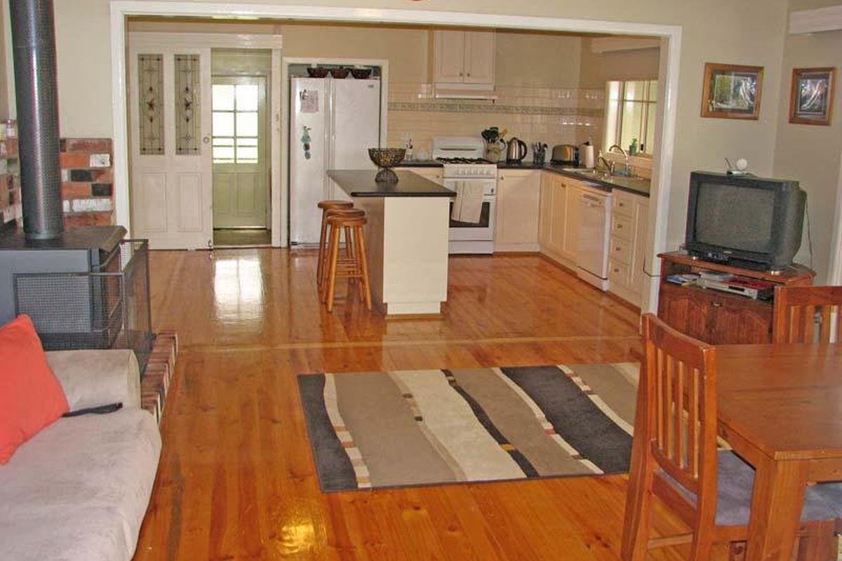 14 Weller Road, Lancaster