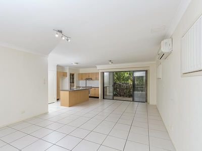 2 / 11 Barrymore Street, Everton Park