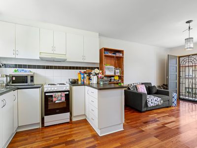 9 / 709 Barkly Street, West Footscray