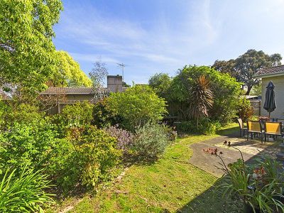 1 Hunsford Avenue, Notting Hill