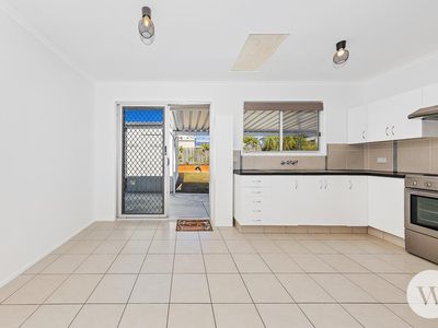 39 Moatah Drive, Beachmere