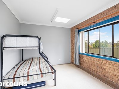 89 Kings Point Drive, Kings Point