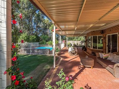 31 Oak Way , Baldivis